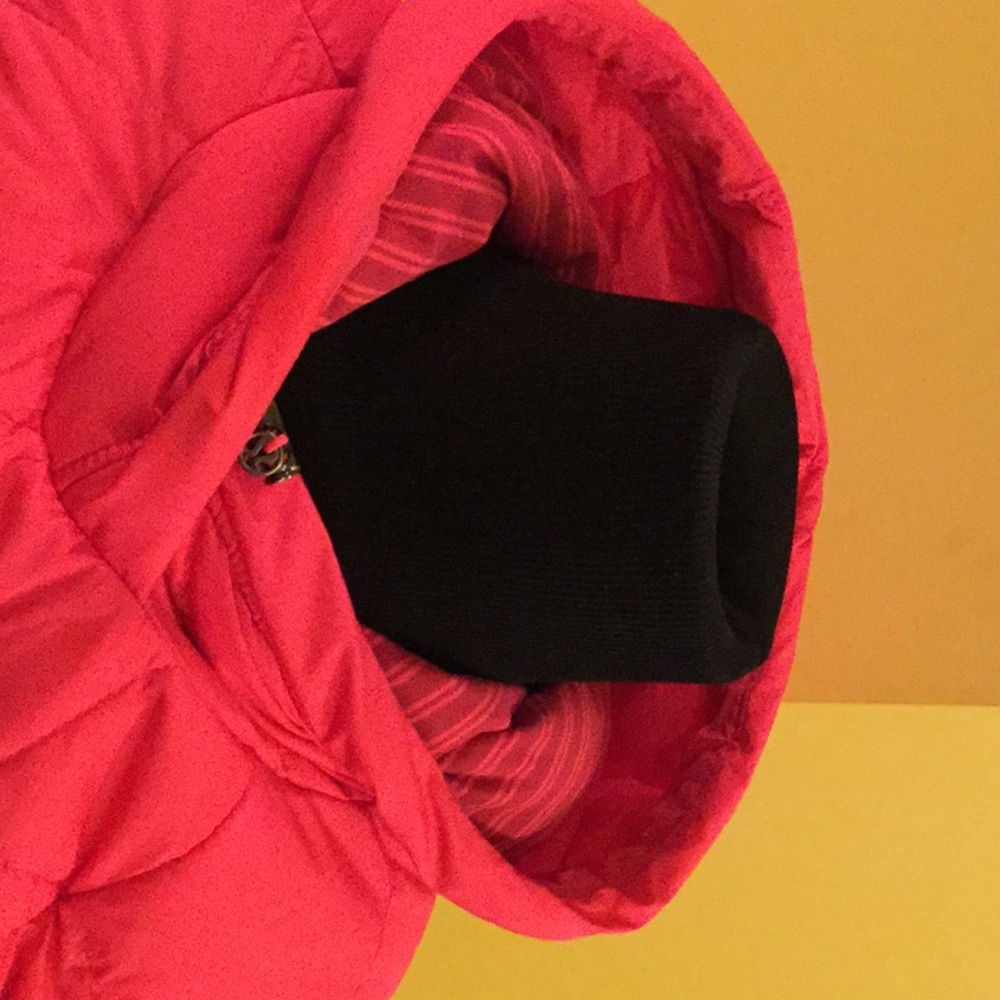 lululemon athletica Red Puffer Jacket - Picture 3 of 5